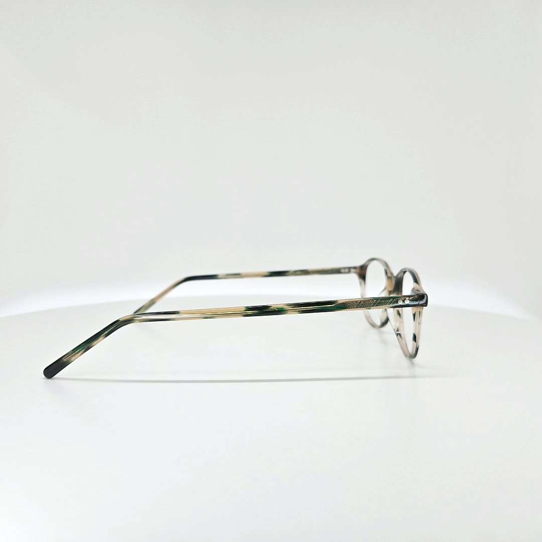 Brillestel fra Lafont, Model Villon, Farve C4042. 360 grader produktfoto 19 af 24