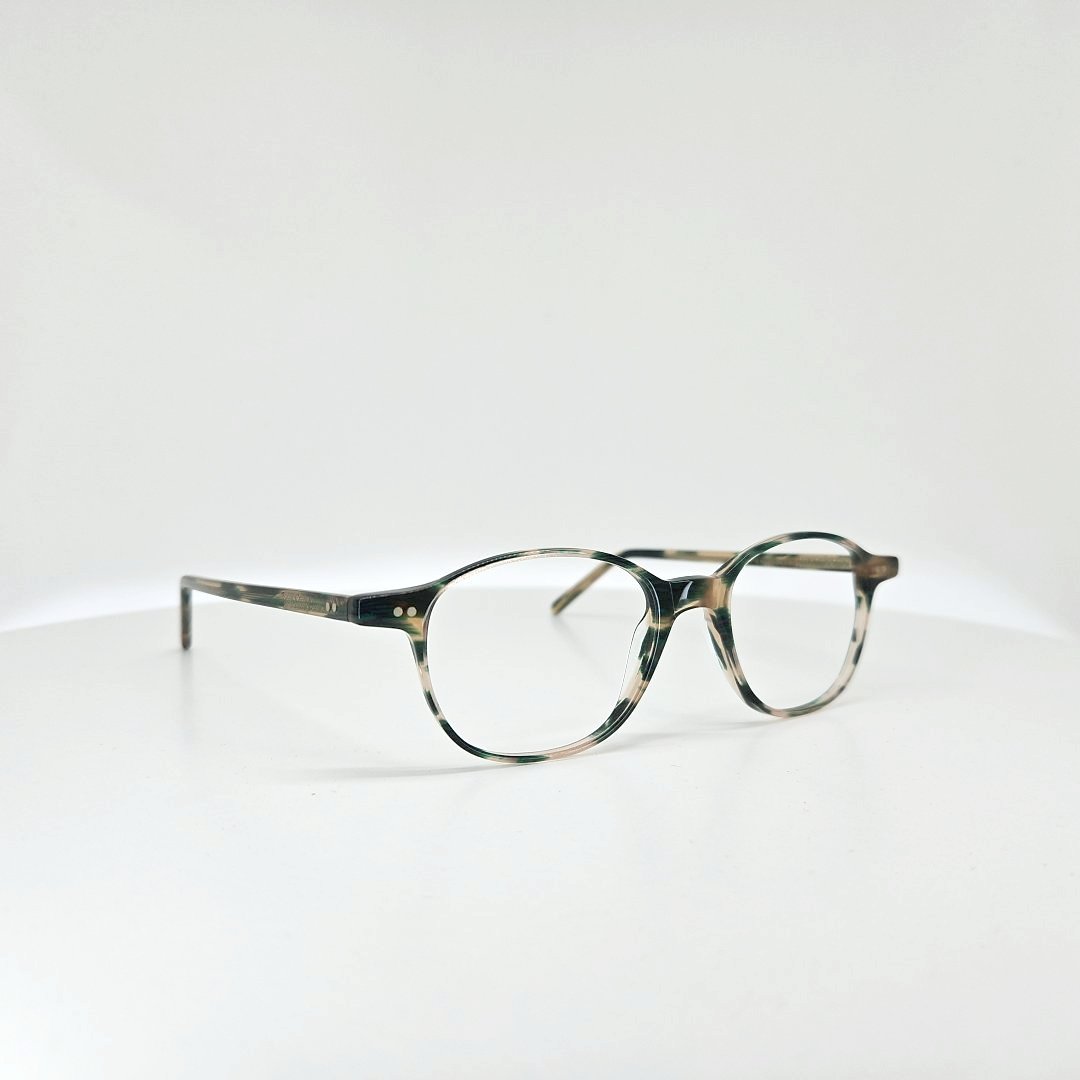 Brillestel fra Lafont, Model Villon, Farve C4042. 360 grader produktfoto 23 af 24