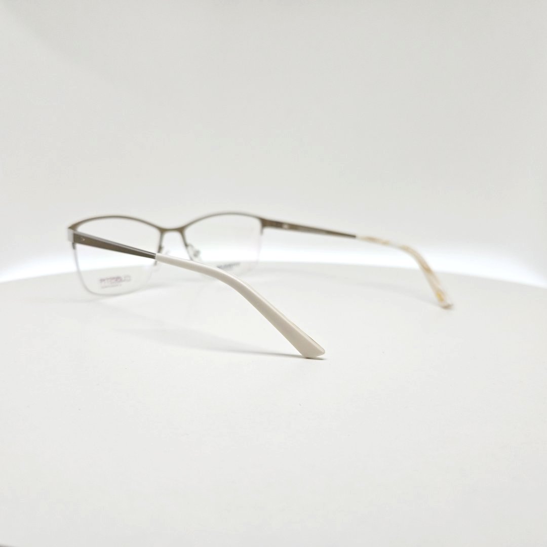 Brillestel fra Prague Eyewear, Model 8334, Farve C2. 360 grader produktfoto 10 af 24
