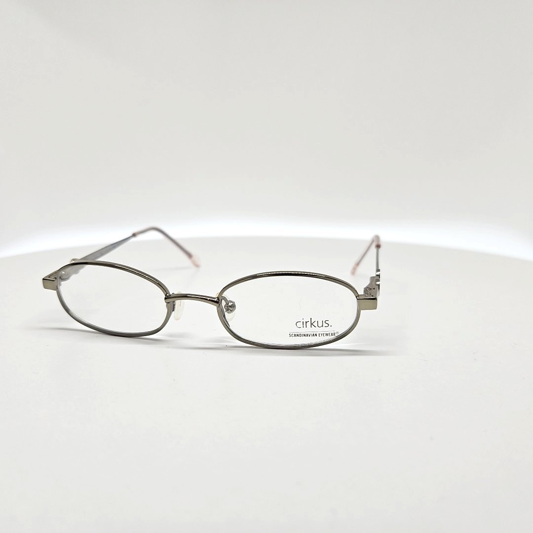 Brillestel fra Scandinavian Eyewear, Model 3116, Farve C5102. 360 grader produktfoto 02 af 24